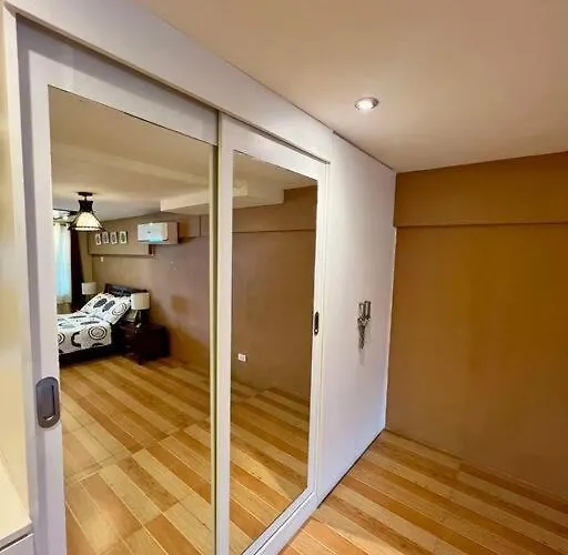 Huge & Vibrant 2 Bedroom Unit In * Cebu