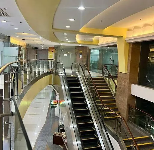 Huge & Vibrant 2 Bedroom Unit In * Cebu