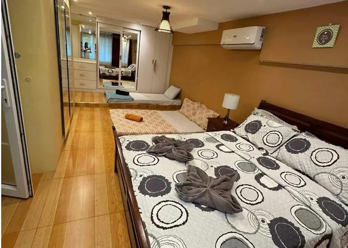 Huge & Vibrant 2 Bedroom Unit In * Cebu